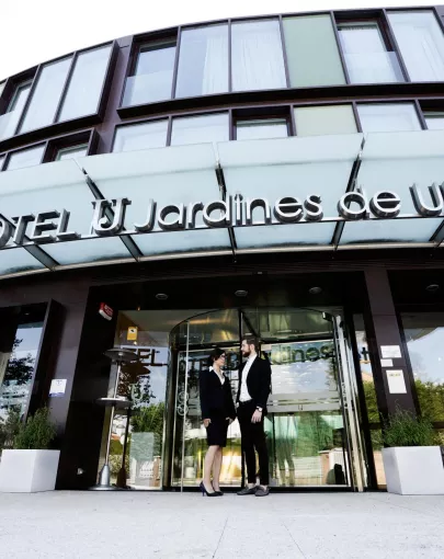 Sercotel Jardines de Uleta Suites