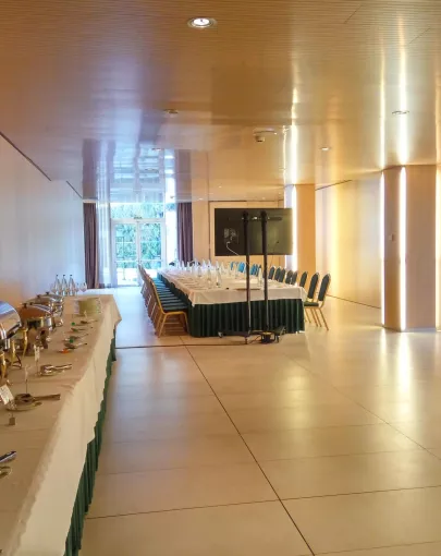 Sercotel Jardines de Uleta Suites