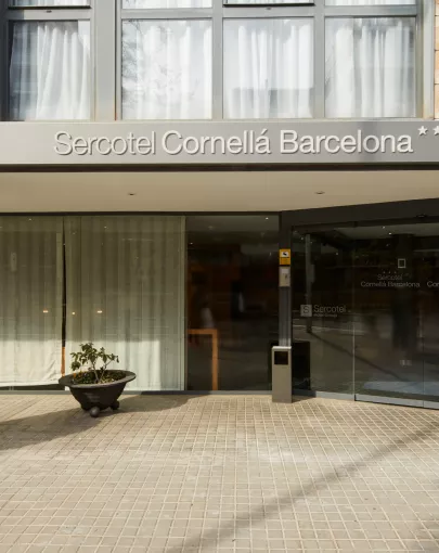 Sercotel Cornellá Barcelona entrada