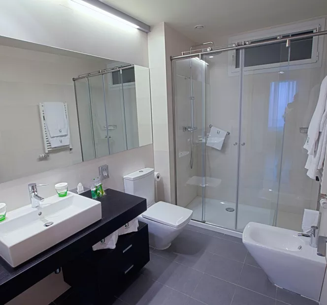 Sercotel Jardines de Uleta Suites