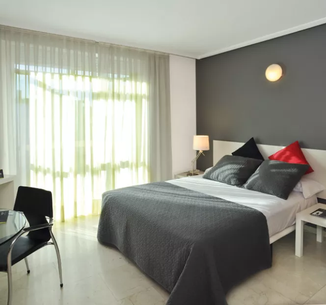 Sercotel Esentia Togumar superior apartment