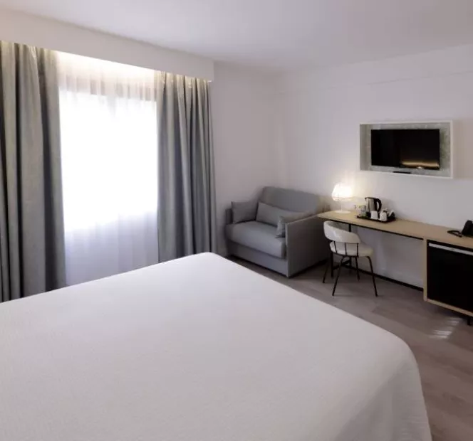 Sercotel Carlos III Classic Double Room