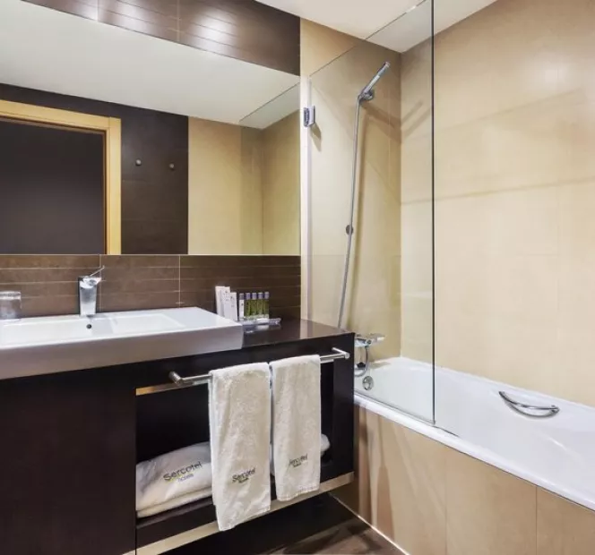 Sercotel Portales Baño