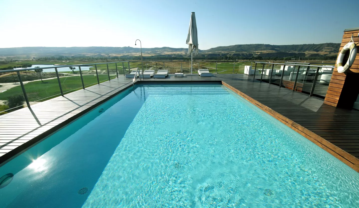 Piscina Sercotel Encin Golf