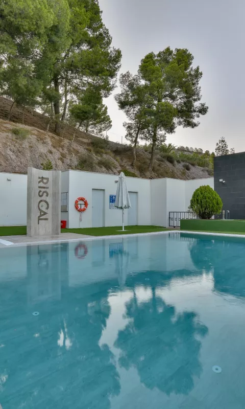 Piscina Riscal